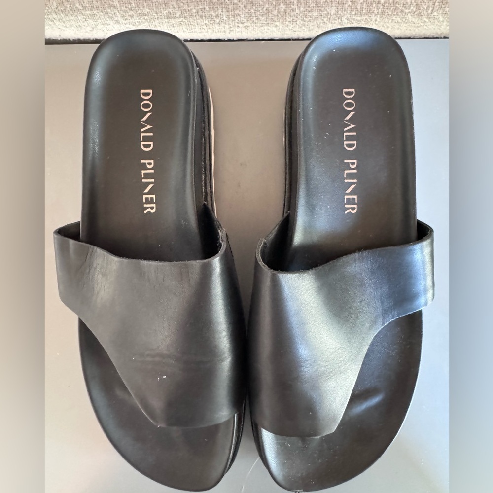 Donald J. Pliner Black Leather Slide Sandals